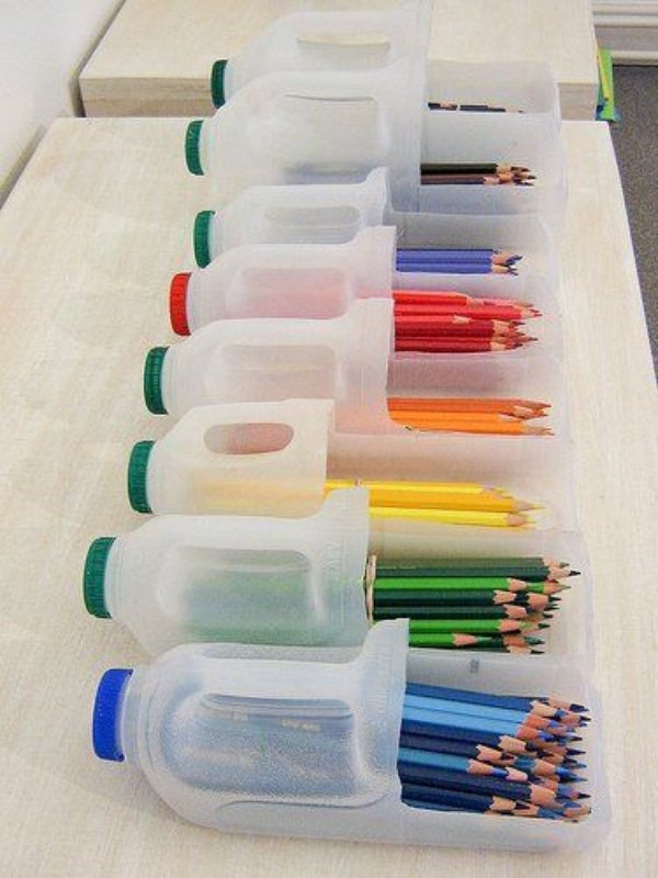 Brilliant-Ways-to-Reuse-Empty-Plastic-Bottles