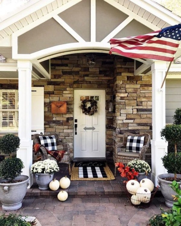 Easy-but-Beautiful-Fall-Porch-Ideas-You-should-try-this-Autumn