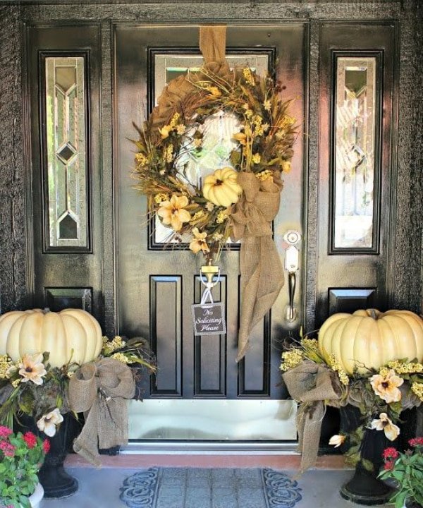 Easy-but-Beautiful-Fall-Porch-Ideas-You-should-try-this-Autumn