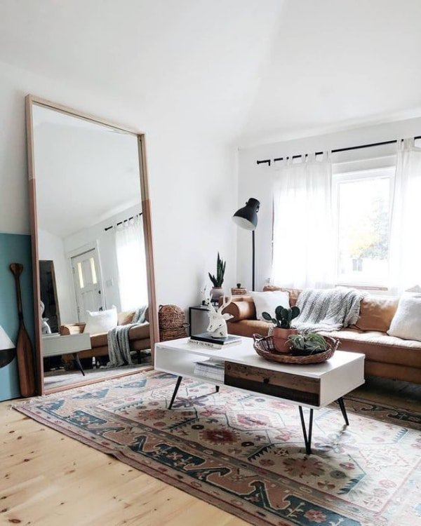 How-To-Furnish-A-Small-Studio-Apartment