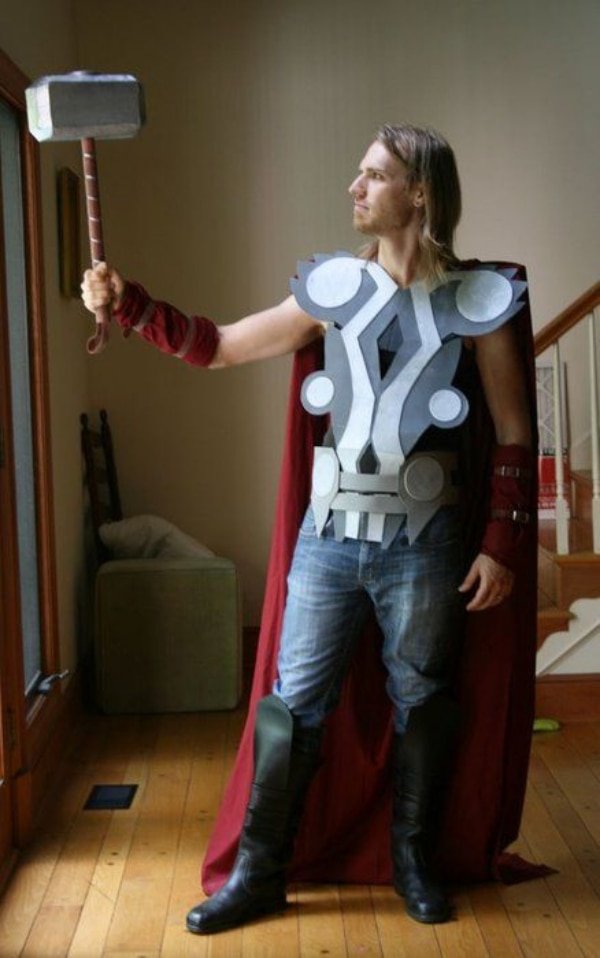 Latest-Halloween-Costumes-Ideas-for-Men-Women-and-Kids