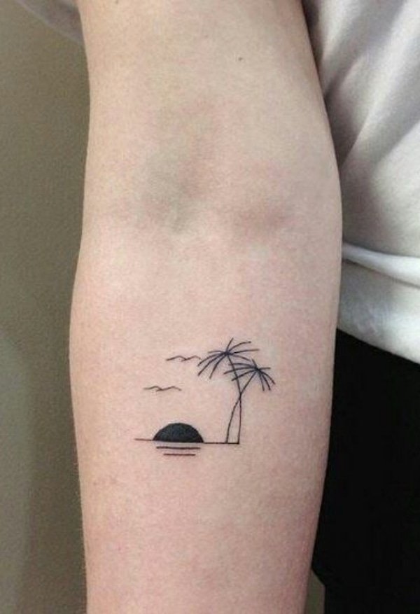 30 Small Tattoo Designs for Art Lovers with Meanings
